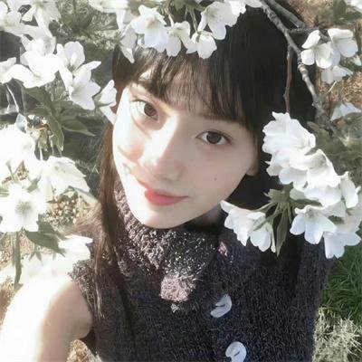 约会~恋爱究竟是什么呢 海报